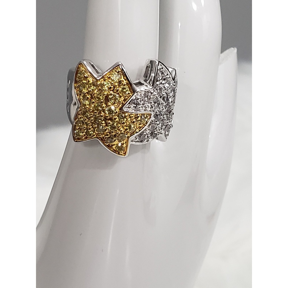 SIZE 6 Vintage Two Tone STAR pave crystal silver tone ring celestial starfish